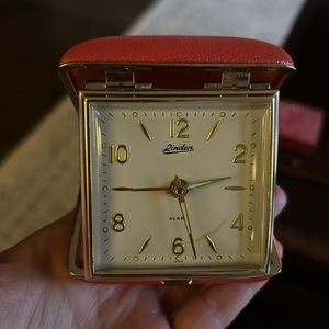 Vintage Linden Wind Up Analog Travel Alarm Clock Working. Unique limited Coral.